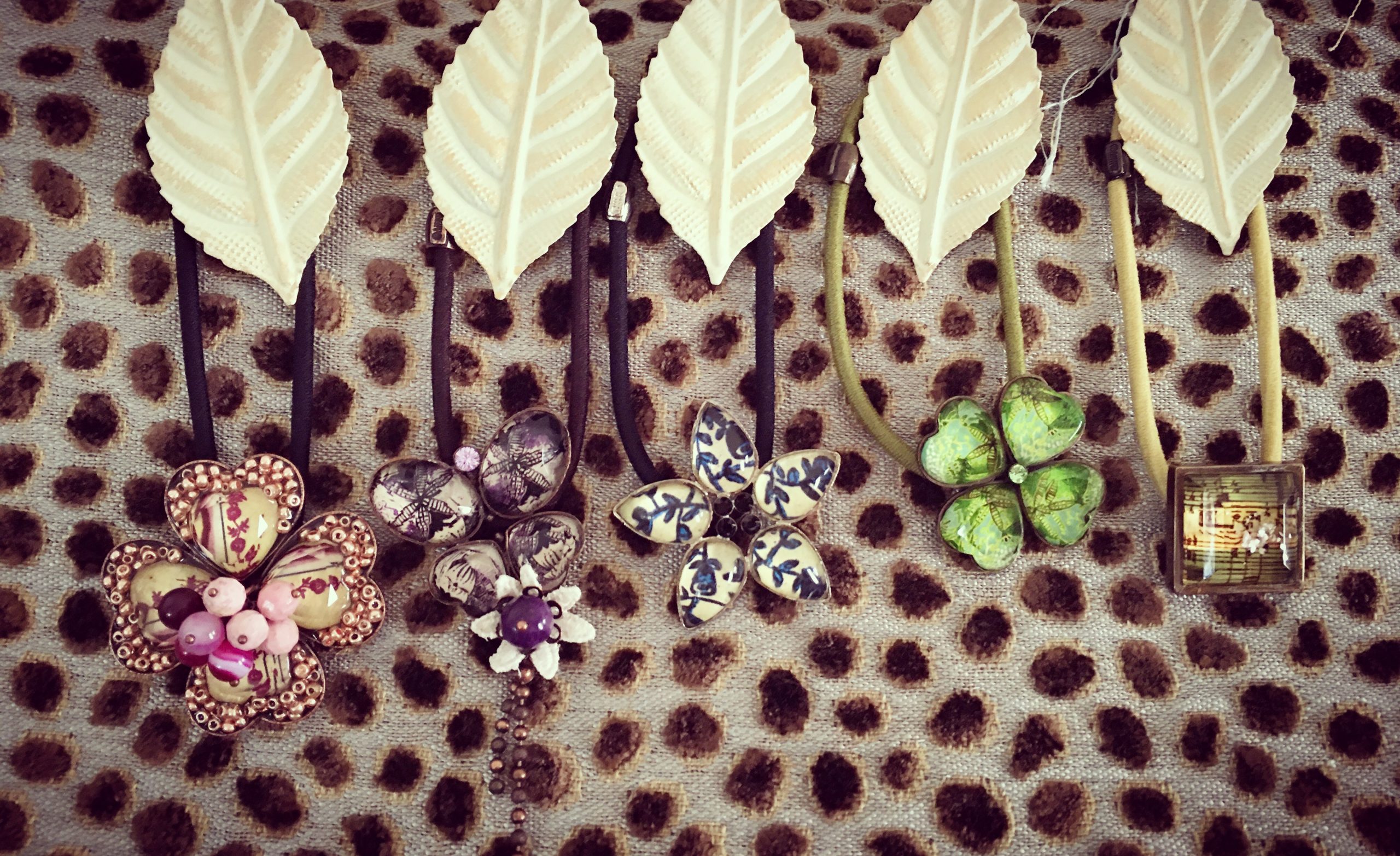 ヘッド（頭）映えヘアゴム